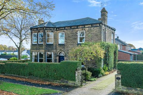 4 bedroom detached house for sale, Goring House, Goring Park Avenue, Ossett, West Yorkshire