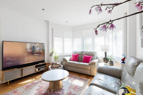 undefined, Vaughan Avenue, London