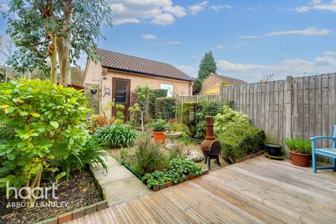 2 bedroom semi-detached house for sale, Margaret Close, Abbots Langley