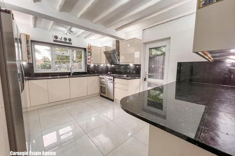 4 bedroom house for sale, Hollybush Close, Welwyn AL6