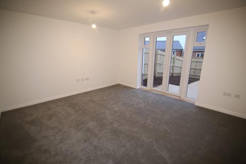 3 bedroom house to rent, Jenner Road, Tiverton EX16