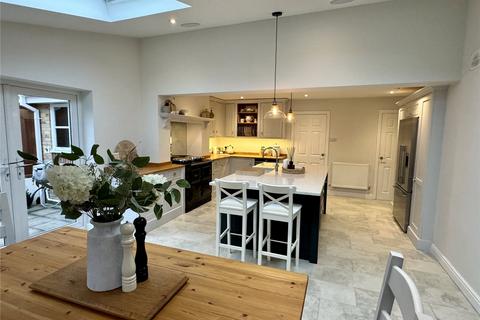 25 Barberry Drive, Chard, TA20 1HR