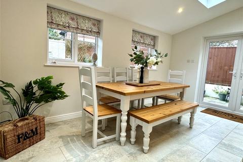 25 Barberry Drive, Chard, TA20 1HR