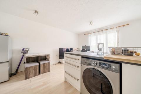 1 bedroom apartment for sale, Newland Street, London