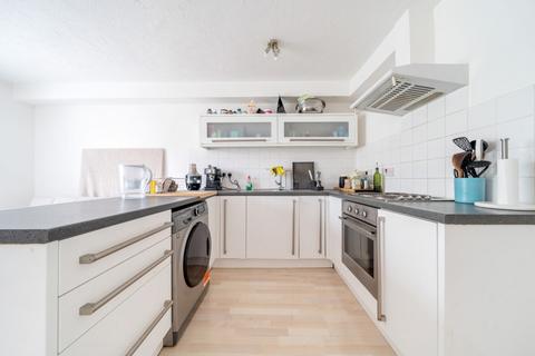 1 bedroom apartment for sale, Newland Street, London