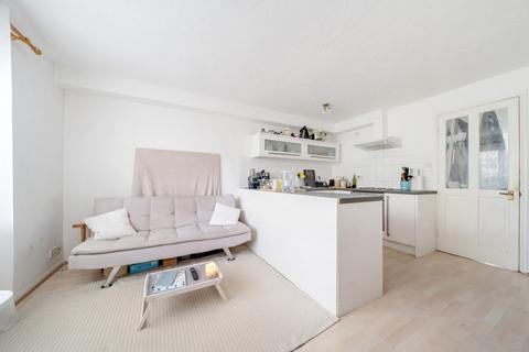 1 bedroom apartment for sale, Newland Street, London