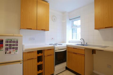 1 bedroom end of terrace house to rent, Providence Grove, Stevenage