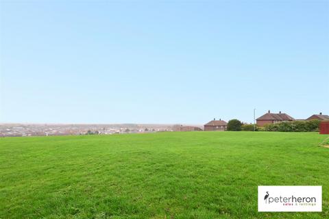 2 bedroom end of terrace house for sale, St. Nicholas View, West Boldon, East Boldon