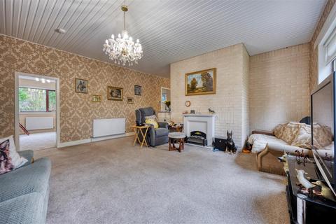 4 bedroom bungalow for sale, Cumbernauld Road, Chryston