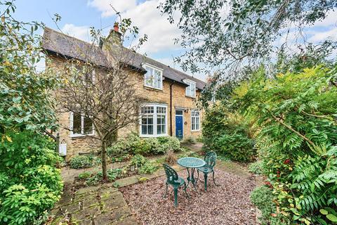 2 bedroom semi-detached house for sale, Mill Street, Oxfordshire OX28