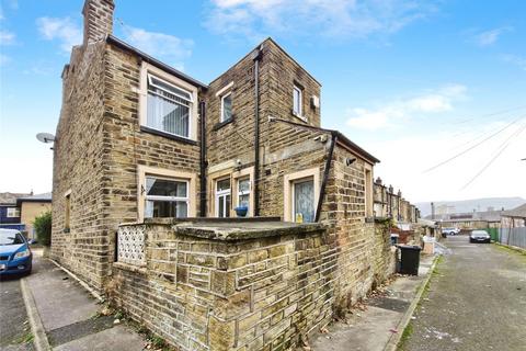 2 bedroom end of terrace house to rent, Goulbourne Street, West Yorkshire BD21