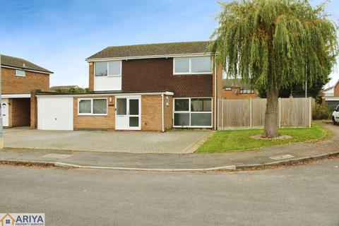 4 bedroom detached house for sale, Ribble Avenue, Oadby, Leicester LE2