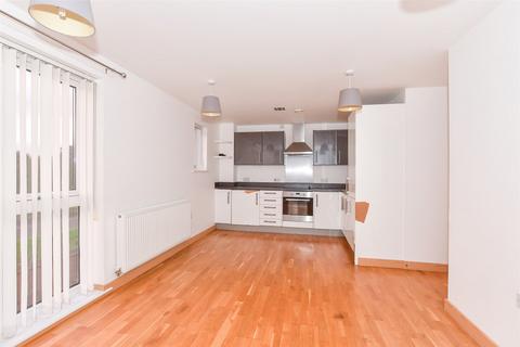 2 bedroom apartment for sale, Belon Drive, Whitstable, Kent