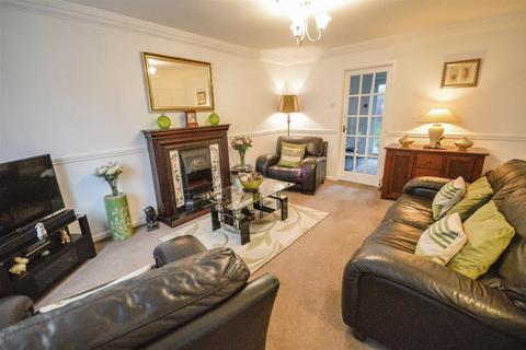 3 bedroom semi-detached house for sale, Lindsay Road, Sheffield, S5