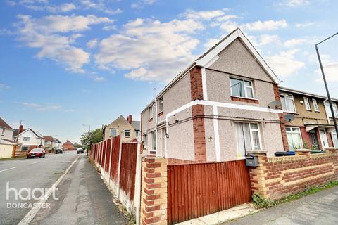 3 bedroom end of terrace house for sale, Balfour Road, Bentley, Doncaster