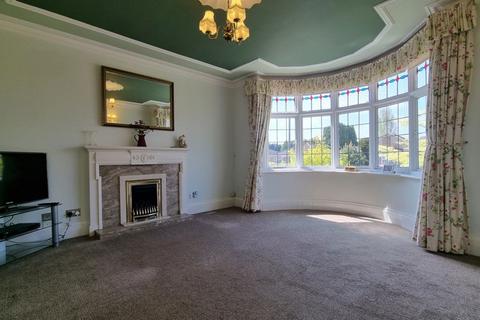 3 bedroom detached house to rent, Whitehall Road, Pedmore