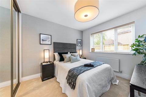 2 bedroom apartment for sale, Walton Road, West Molesey, KT8