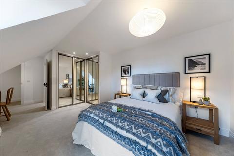 2 bedroom apartment for sale, Walton Road, West Molesey, KT8