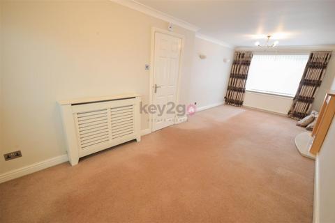 3 bedroom semi-detached house to rent, Mauncer Drive, Woodhouse, S13