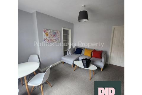 3 bedroom house to rent, Cranmore Crescent, Bristol BS10