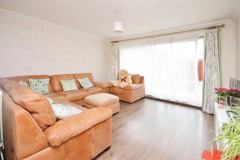 2 bedroom terraced house to rent, Taunton Road, Romford, Essex, RM3