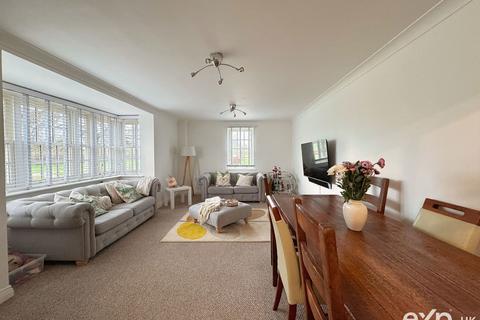 1 bedroom flat for sale, Melrose Avenue, West Malling ME19