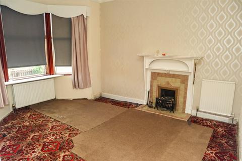 2 bedroom flat for sale, Overtown Road, North Lanarkshire ML2