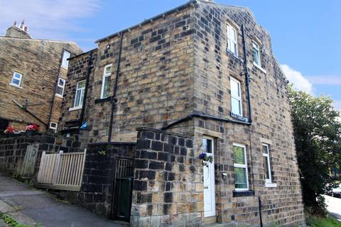 2 bedroom end of terrace house for sale, Broom Street, Keighley, BD21