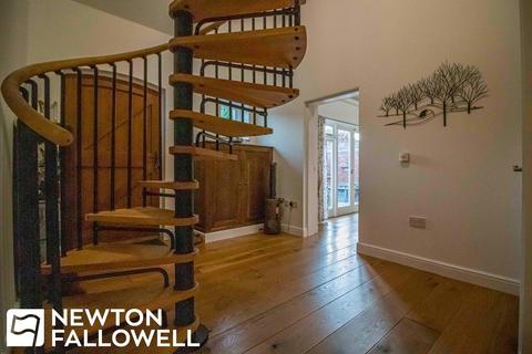 3 bedroom barn conversion for sale, Low Street, North Wheatley DN22