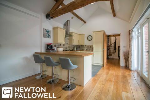 3 bedroom barn conversion for sale, Low Street, North Wheatley DN22