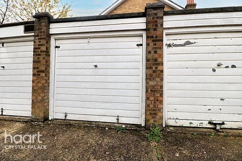 53 Ellery Road, London, SE19 3QG