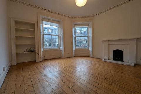 2 bedroom flat to rent, Taylor Place, ,