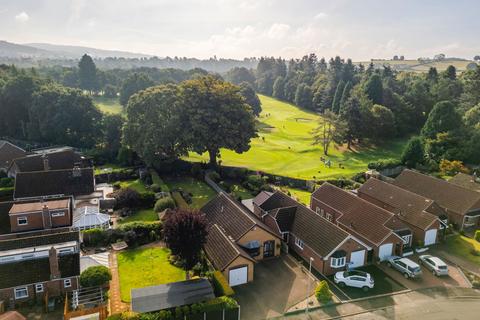 3 bedroom detached bungalow for sale, Links Drive, Stourbridge DY8