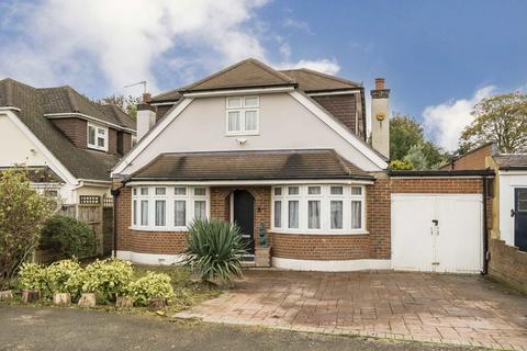 4 bedroom detached house for sale, Kings Avenue, Sunbury-On-Thames TW16