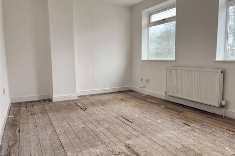 93 Fir Tree Avenue, Oldham, OL8 2QS
