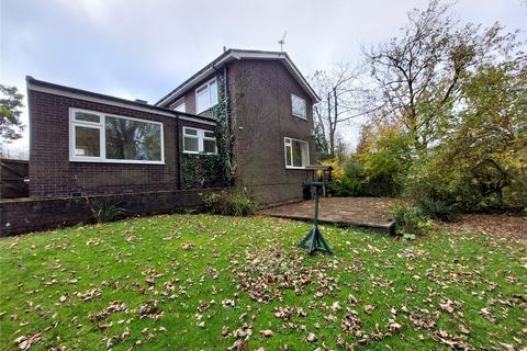 4 bedroom detached house to rent, Macclesfield, Cheshire