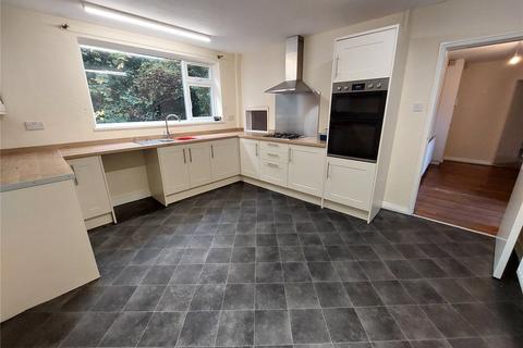 4 bedroom detached house to rent, Macclesfield, Cheshire