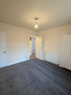 2 bedroom house to rent, West Street, Grange Villa DH2