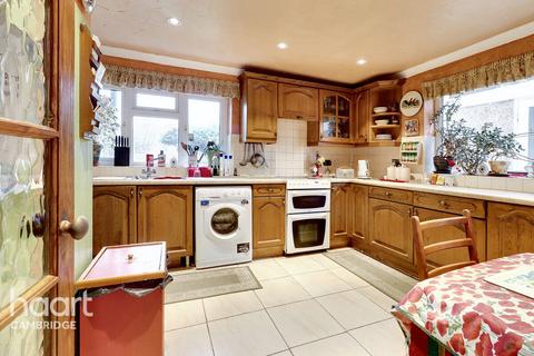 3 bedroom semi-detached house for sale, Martindale Way, Sawston