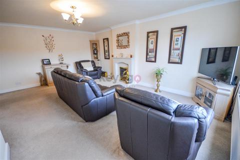 3 bedroom detached bungalow for sale, Broadlands Avenue, Owlthorpe, S20