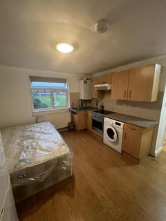 1 bedroom flat to rent, Studio Flat For Rent London, N15