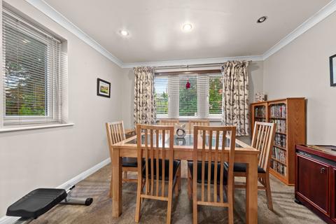 4 bedroom detached house for sale, Browsfield Road, Addingham, Ilkley, West Yorkshire