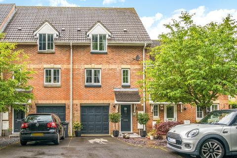 15 Catmint Close, Chandler's Ford, Eastleigh, SO53 4NT
