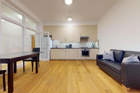 2 bedroom flat to rent, Castletown Road, London W14