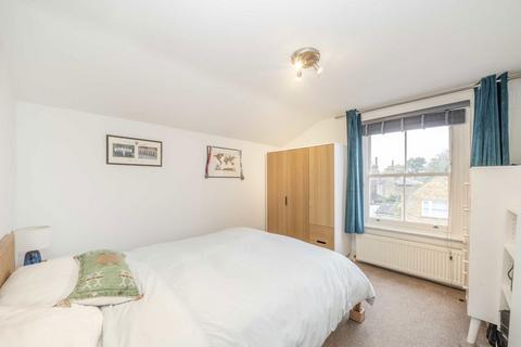 1 bedroom flat for sale, Ashmere Grove, London SW2