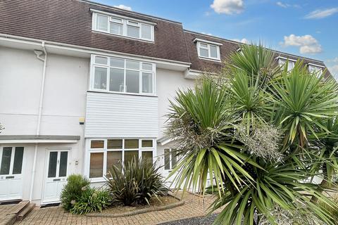 3 bedroom flat for sale, Bournemouth