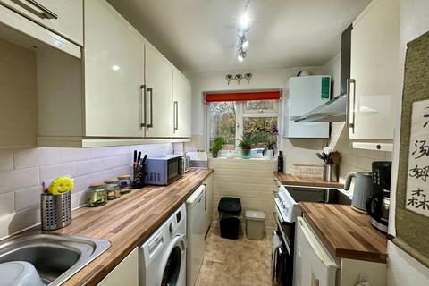 1 bedroom flat to rent, Lichfield Grove, Harrogate, North Yorkshire, UK, HG3