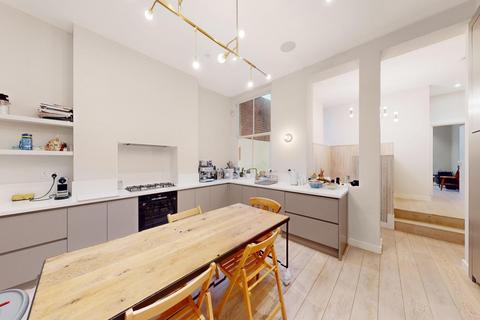 3 bedroom apartment for sale, Orde Hall Street, London, WC1N