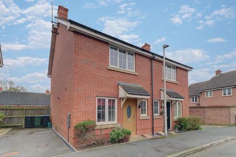 2 bedroom semi-detached house to rent, Manders Croft, Southam