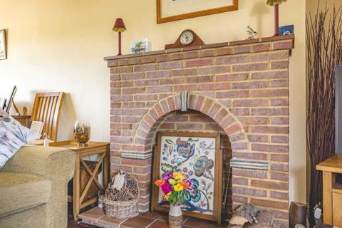 3 bedroom semi-detached house for sale, Alderbourne Lane, Fulmer, Buckinghamshire, SL0 0NX